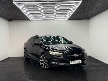 2018 (18) - 2.0 Turbo D SRi Vx-line Nav 5dr