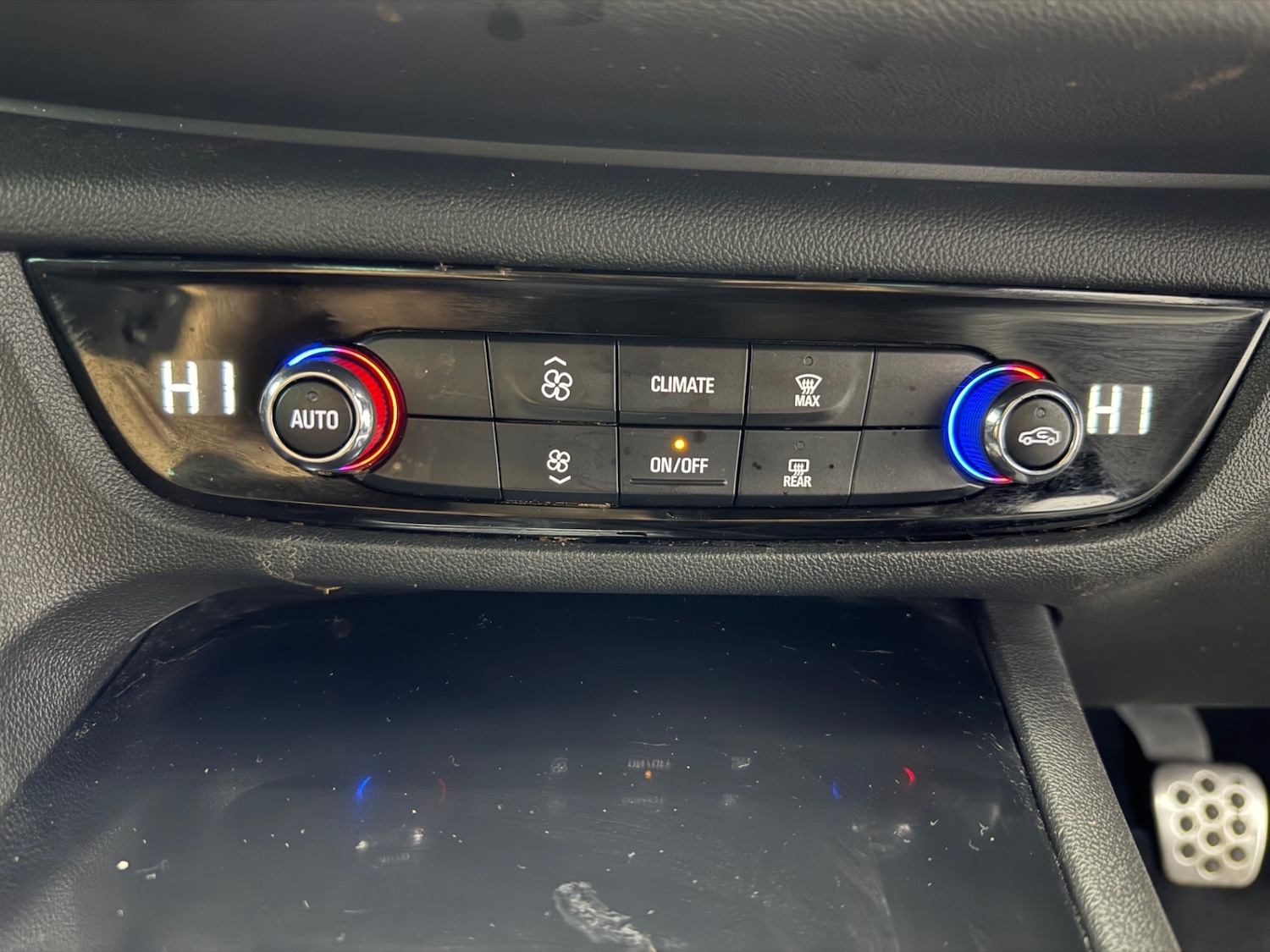 Used Vauxhall Insignia 2018 for sale - 77635376: Photo 25