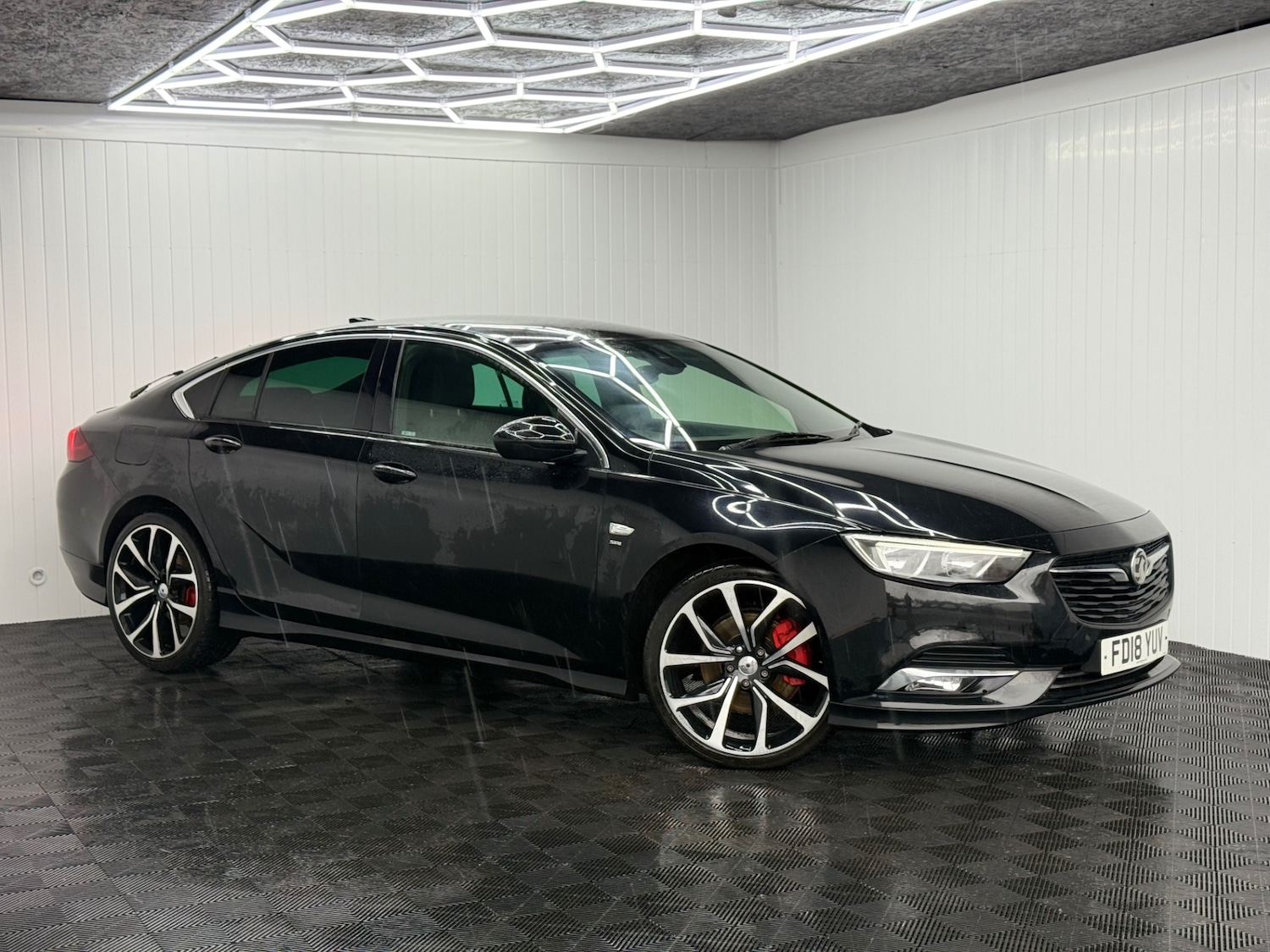 Used Vauxhall Insignia 2018 for sale - 77635376: Photo 4