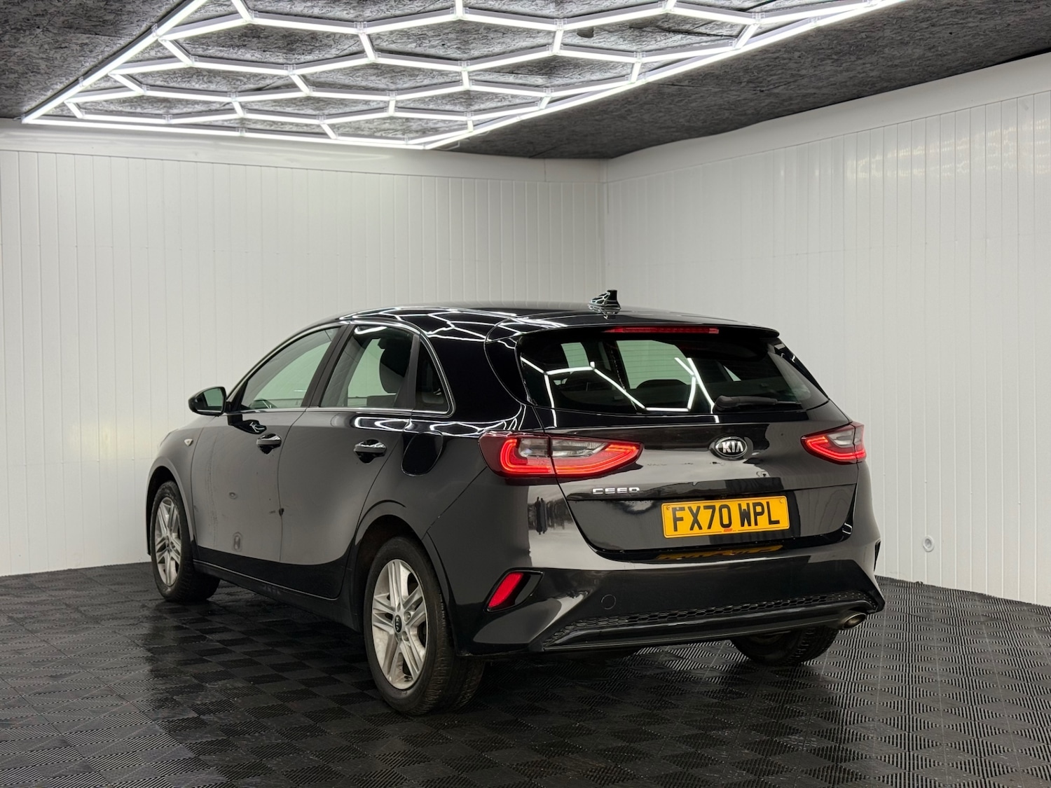 Used Kia Ceed 2020 for sale - 77635319: Photo 10