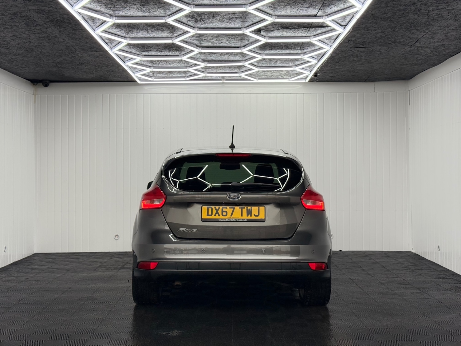 Used Ford Focus 2017 for sale - 77635382: Photo 5