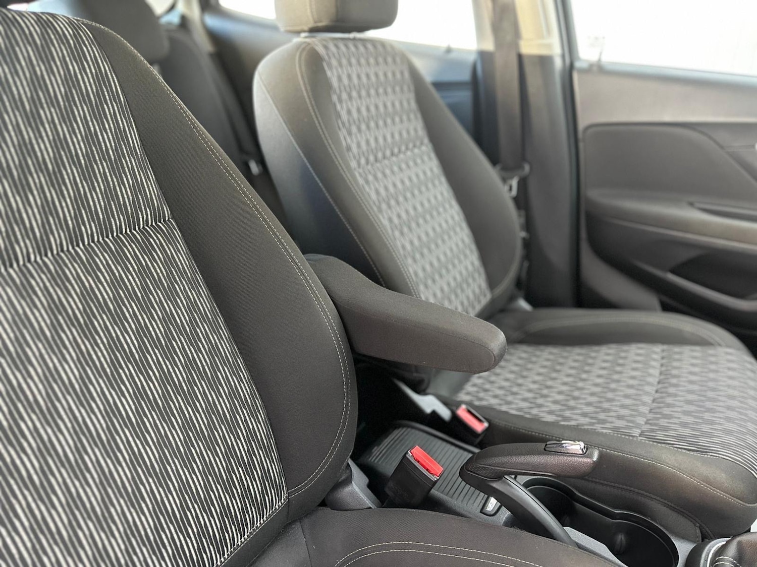 Used Vauxhall Mokka 2015 for sale - 77118831: Photo 23