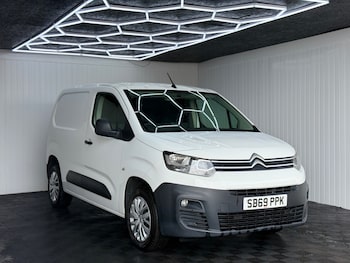 Used Citroen Berlingo 2020 for sale - 79261071: Photo