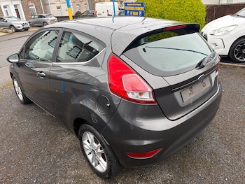 Used Ford Fiesta 2016 for sale - 78122856: Photo