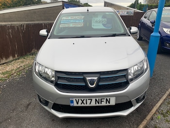 Used Dacia Sandero 2017 for sale - 76343973: Photo