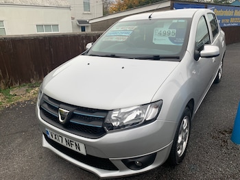 Used Dacia Sandero 2017 for sale - 76343973: Photo