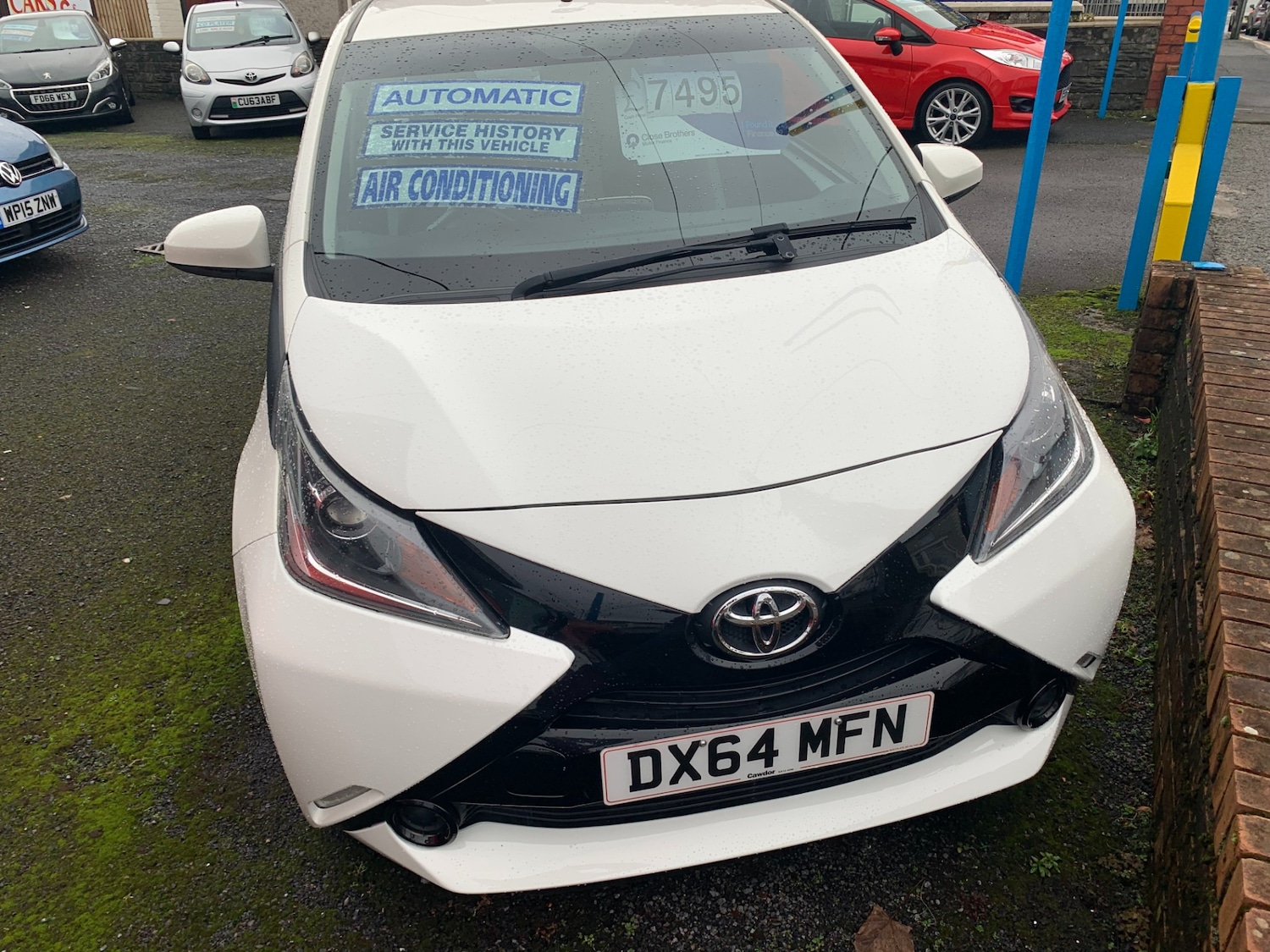 Used Toyota AYGO 2014 for sale - 76844811: Photo 2