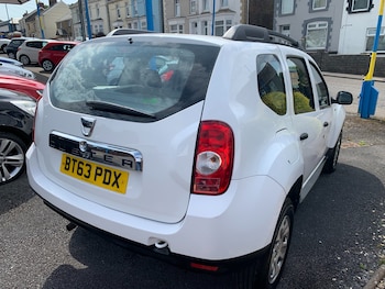 Used Dacia Duster 2014 for sale - 75556368: Photo