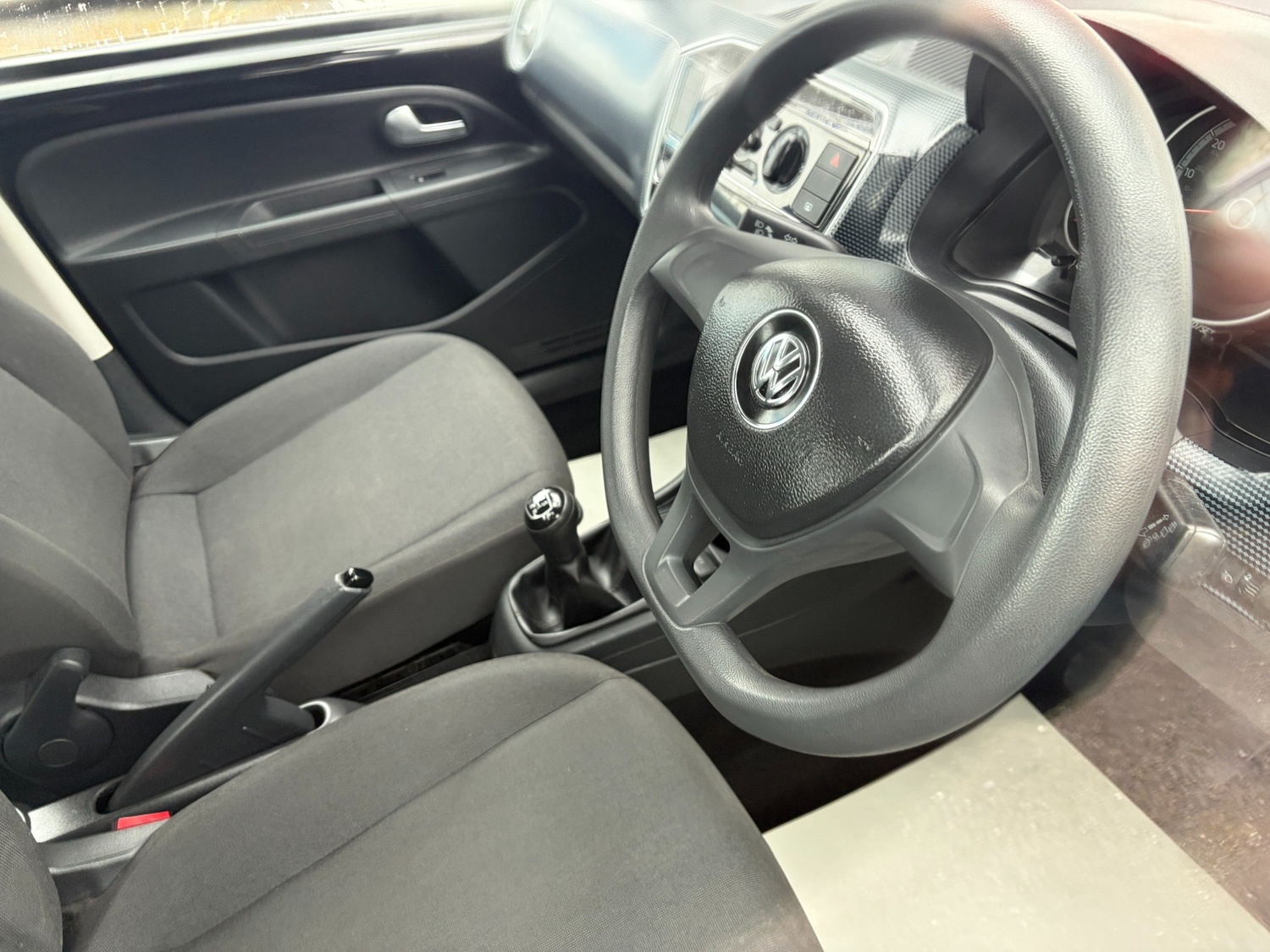 Used Volkswagen up! 2018 for sale - 78123031: Photo 7