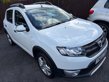 Used Dacia Sandero Stepway 2016 for sale - 78604938: Photo