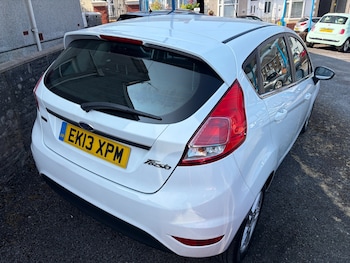 Used Ford Fiesta 2013 for sale - 79251673: Photo