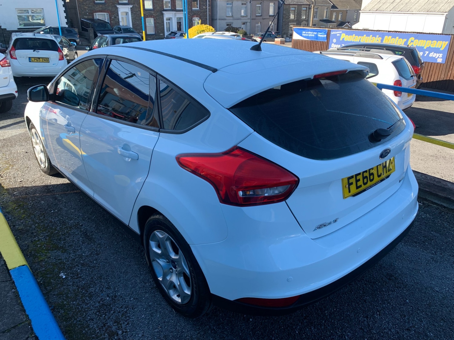 Used Ford Focus 2016 for sale - 76076211: Photo 4