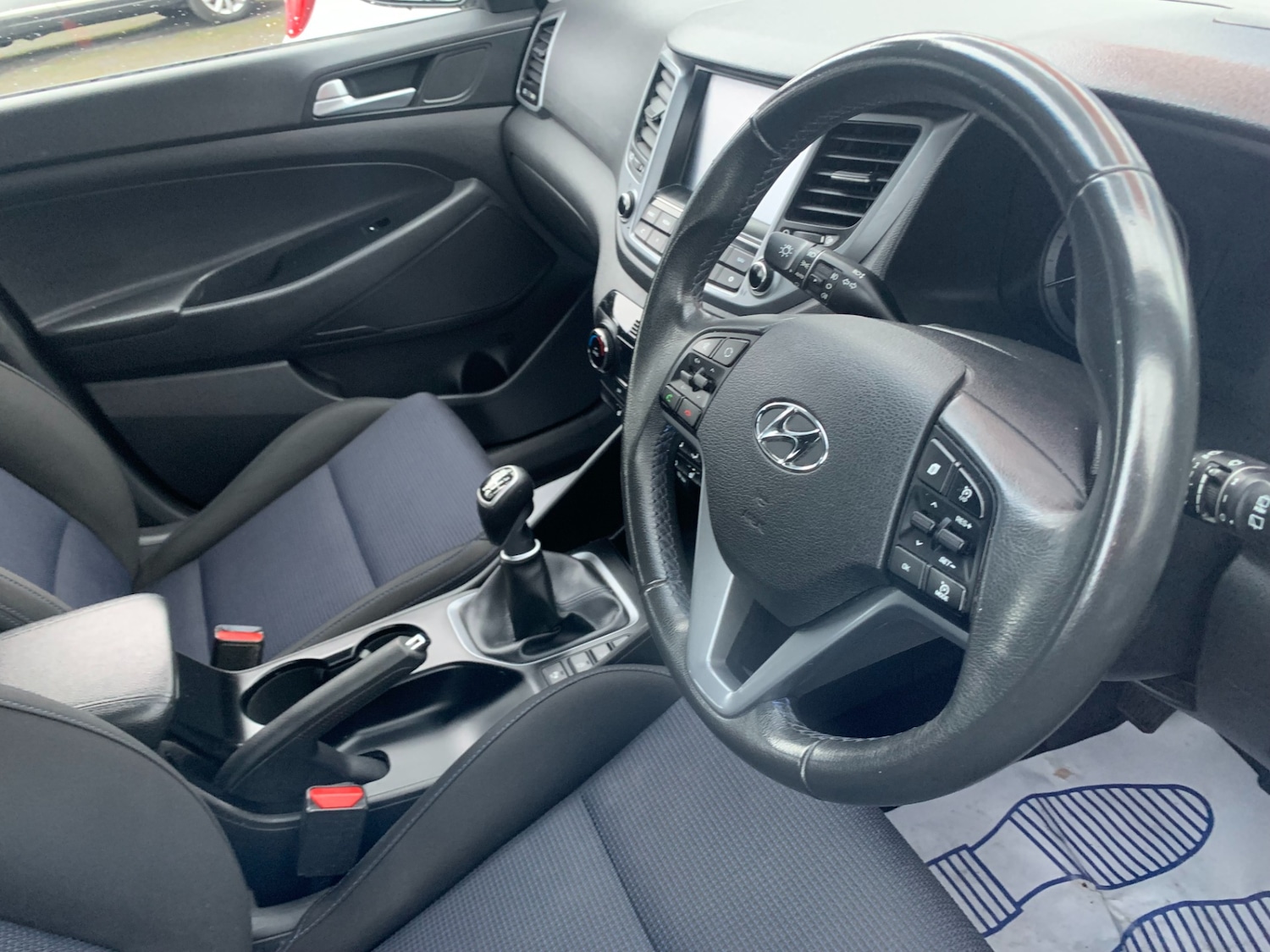 Used Hyundai TUCSON 2015 for sale - 76830970: Photo 8