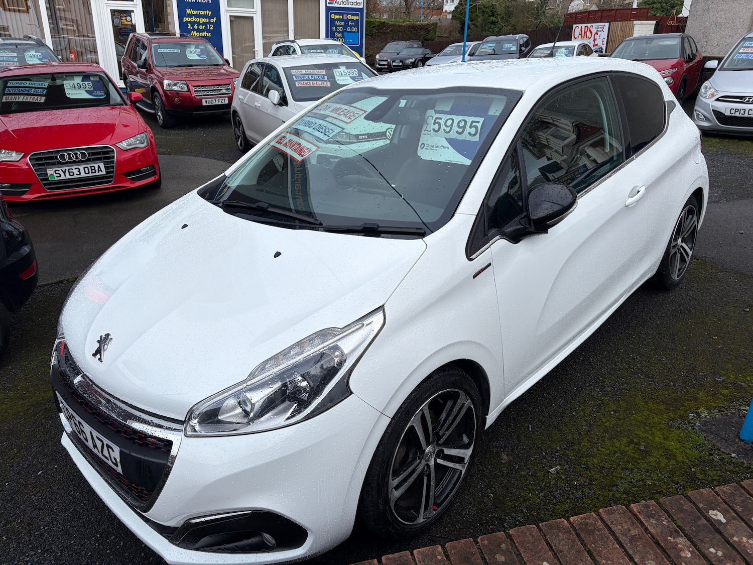 Used Peugeot 208 2016 for sale - 77392639: Photo 3