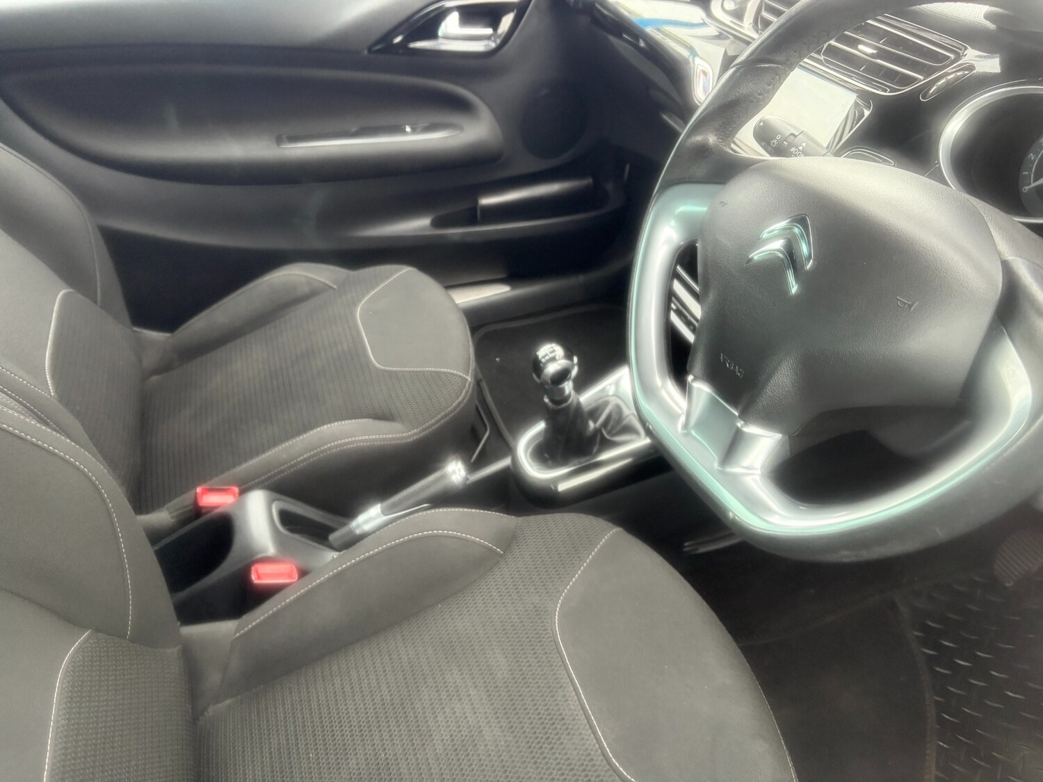 Used DS Automobiles DS 3 2015 for sale - 78122937: Photo 7