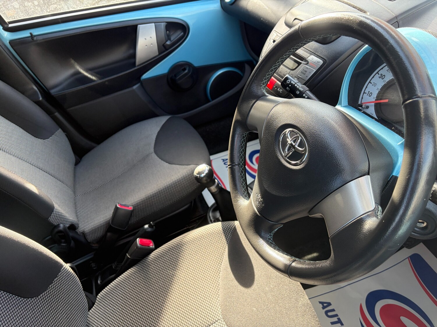 Used Toyota AYGO 2013 for sale - 77650762: Photo 6