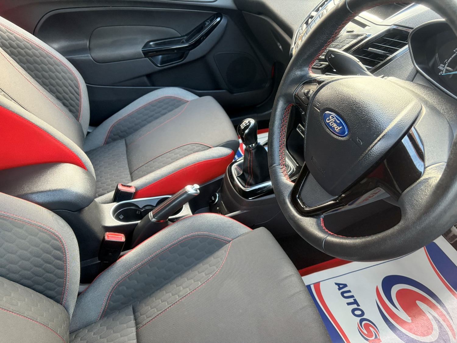 Used Ford Fiesta 2016 for sale - 77335901: Photo 6