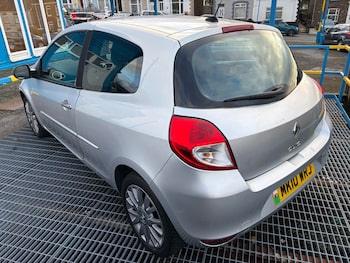 Used Renault Clio 2010 for sale - 77353643: Photo