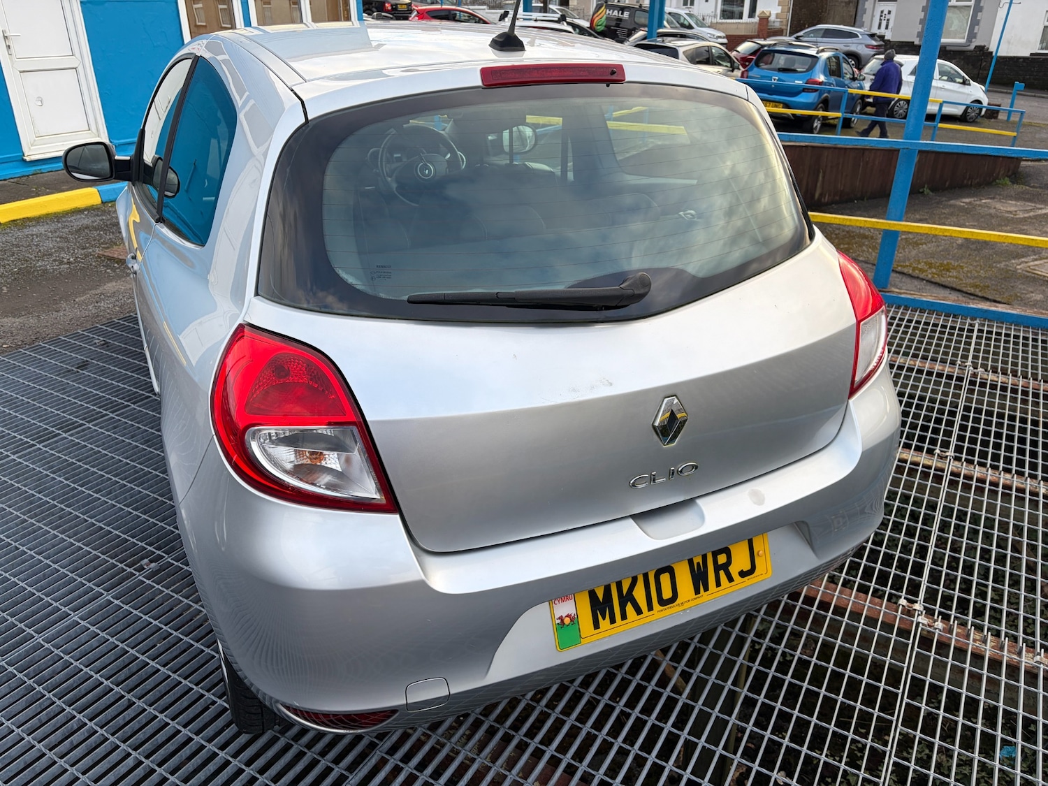 Used Renault Clio 2010 for sale - 77353643: Photo 4