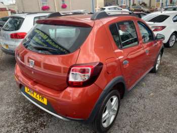 Used Dacia Sandero Stepway 2014 for sale - 75381969: Photo