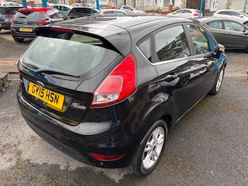 Used Ford Fiesta 2015 for sale - 78210344: Photo
