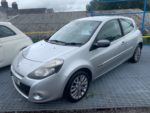 Used Renault Clio 2010 for sale - 75055043: Photo 3