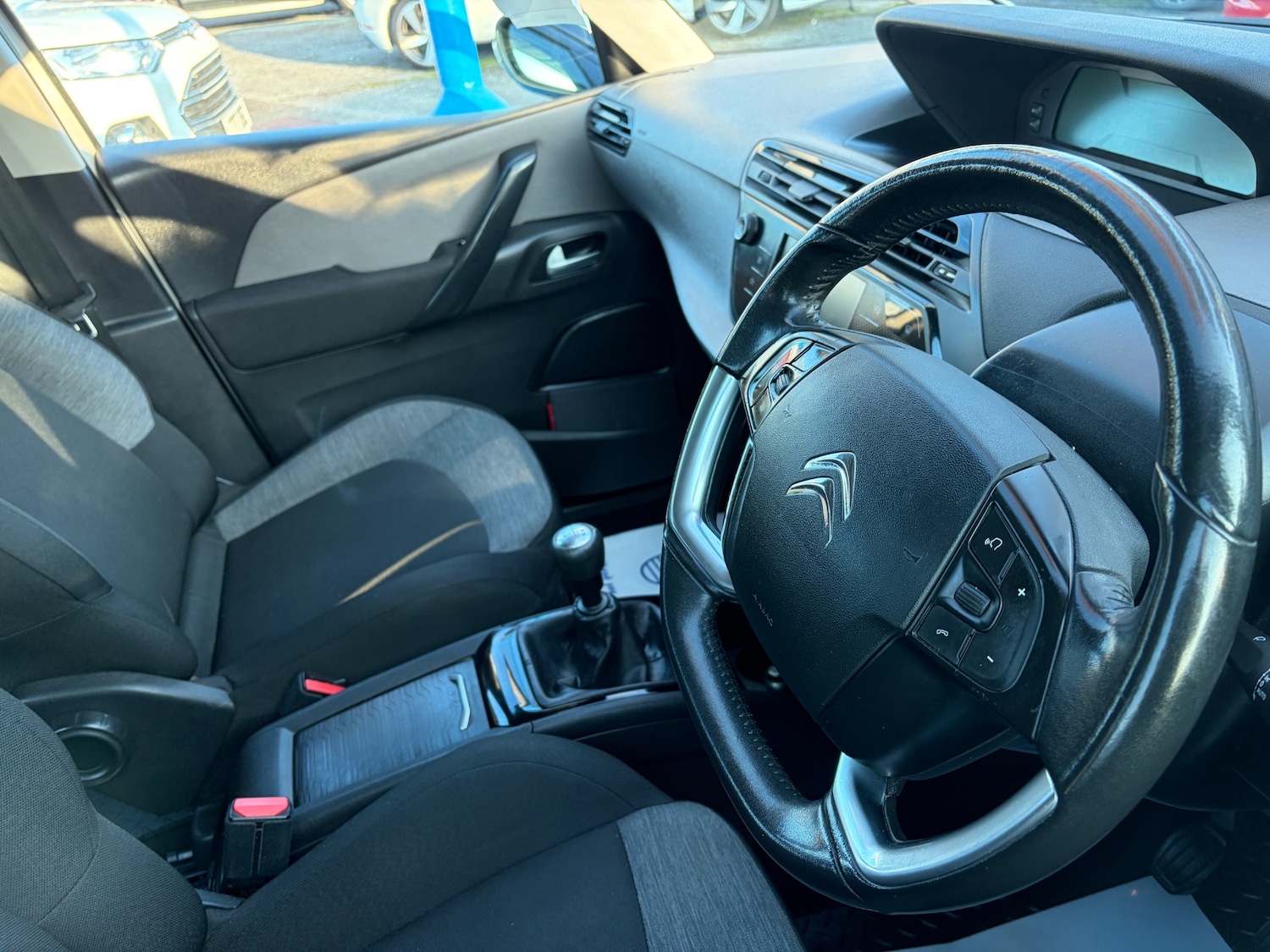 Used Citroen Grand C4 Picasso 2017 for sale - 77746396: Photo 5