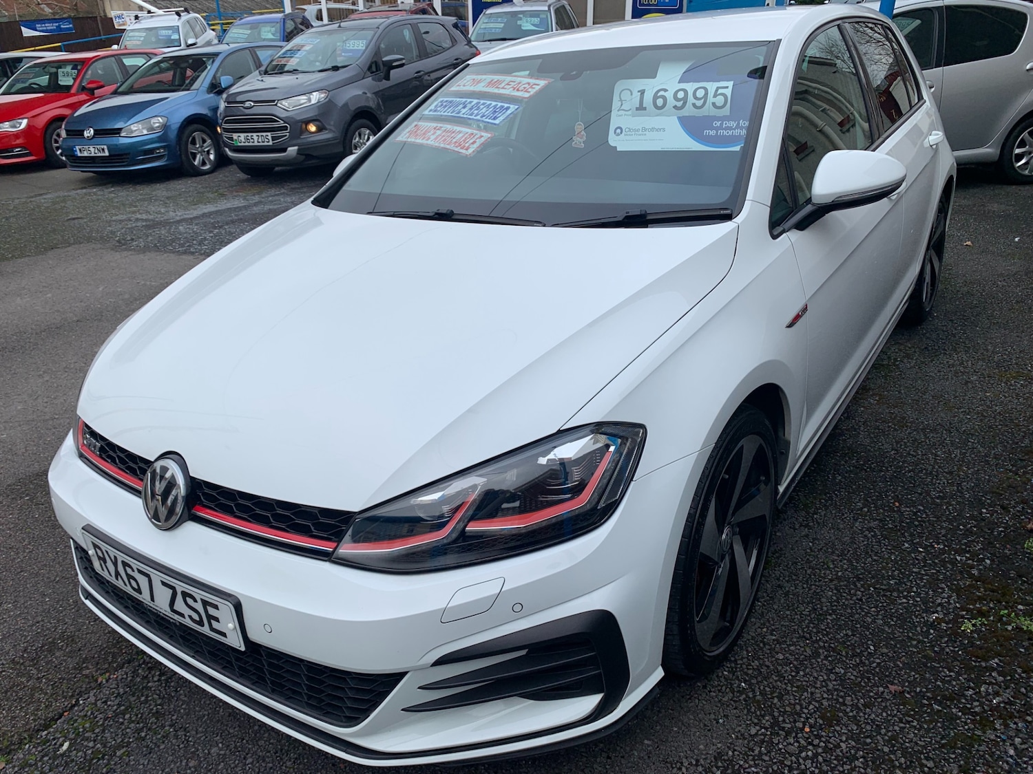 Used Volkswagen Golf 2017 for sale - 77033540: Photo 3