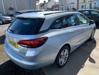 Used Vauxhall Astra 2018 for sale - 75932205: Photo