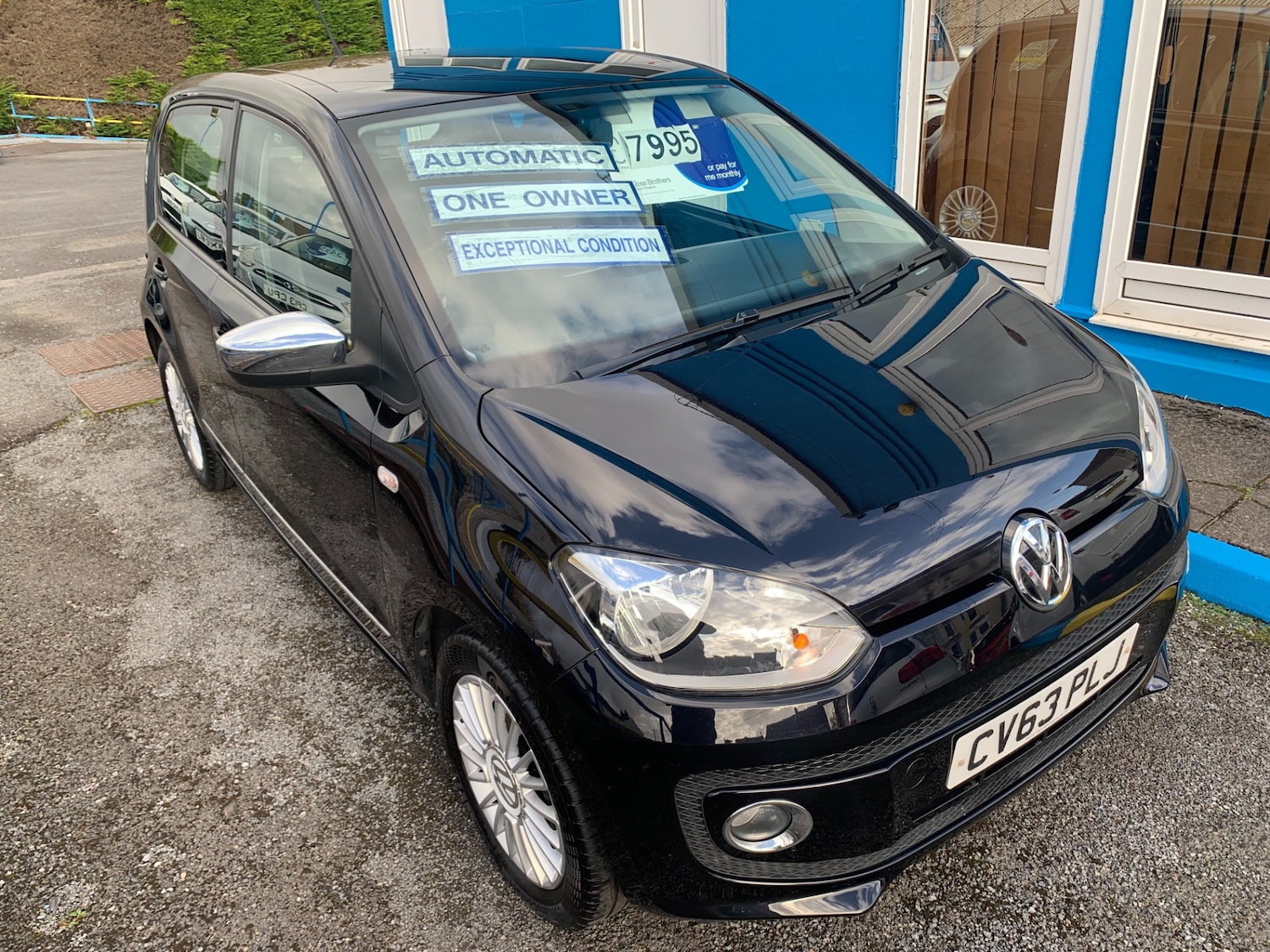 Used Volkswagen up! 2013 for sale - 76392464: Photo 1
