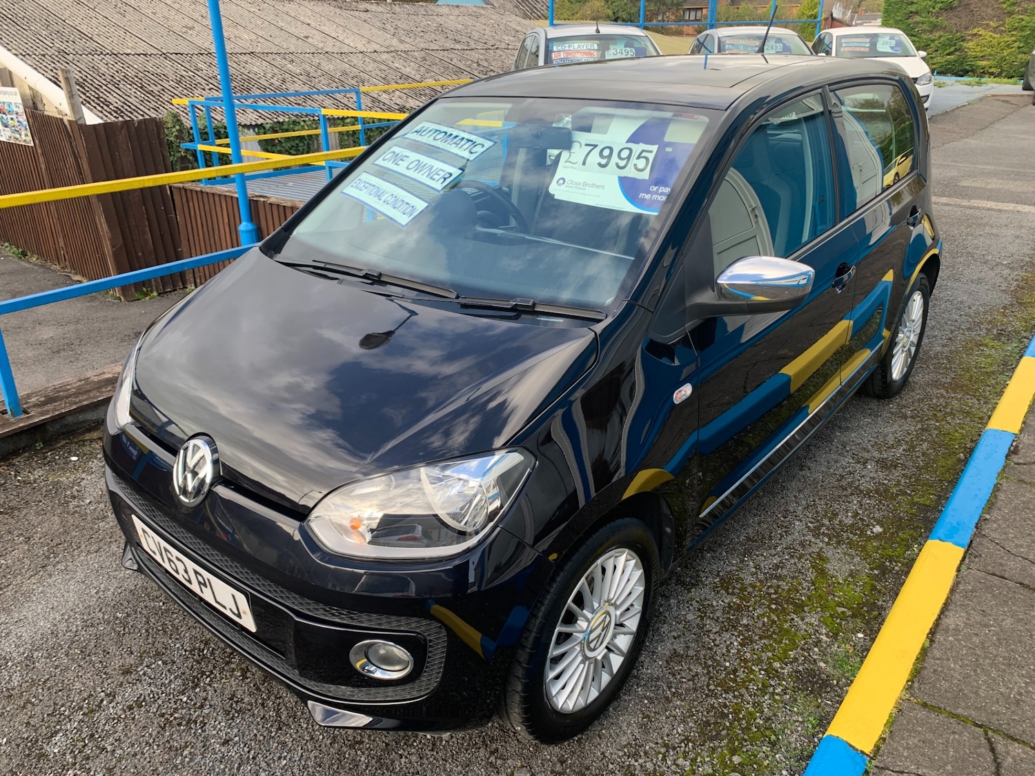 Used Volkswagen up! 2013 for sale - 76392464: Photo 3
