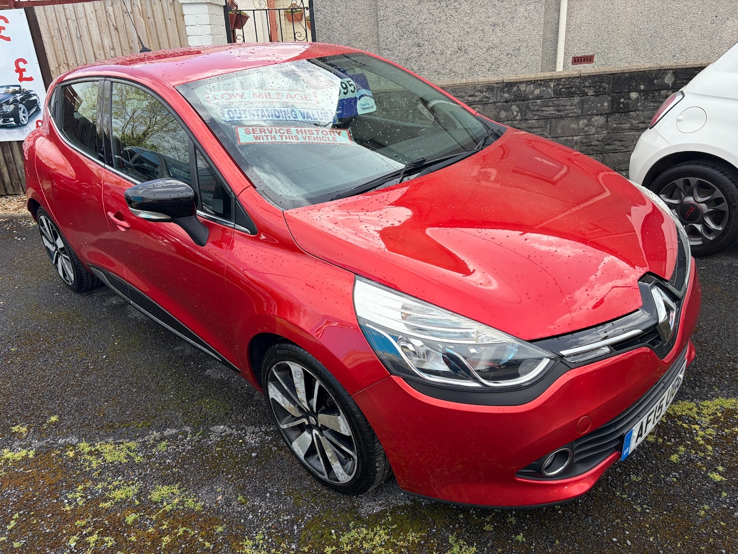 Used Renault Clio 2015 for sale - 78210302: Photo 1