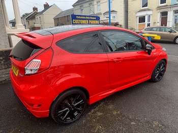 Used Ford Fiesta 2016 for sale - 75714113: Photo