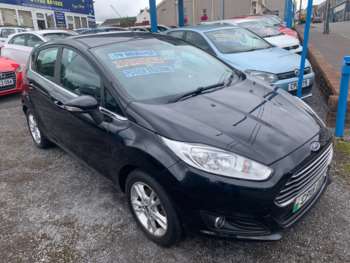 2015 (15) - 1.25 82 Zetec 5dr