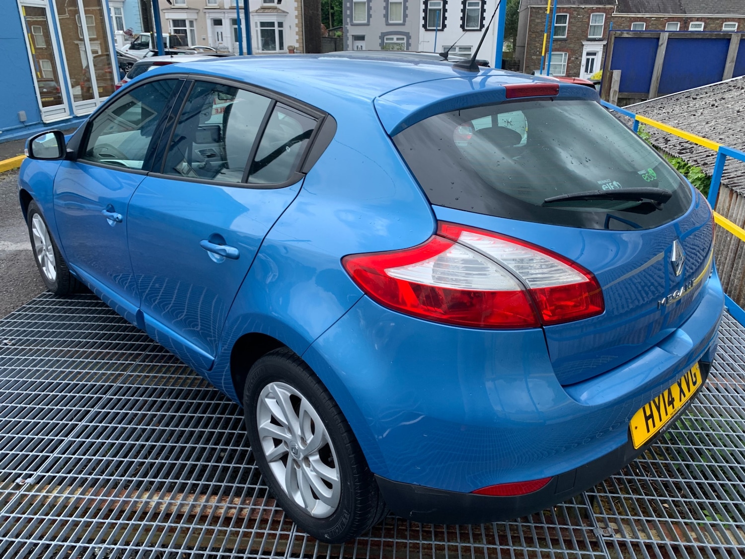 Vehicle 4