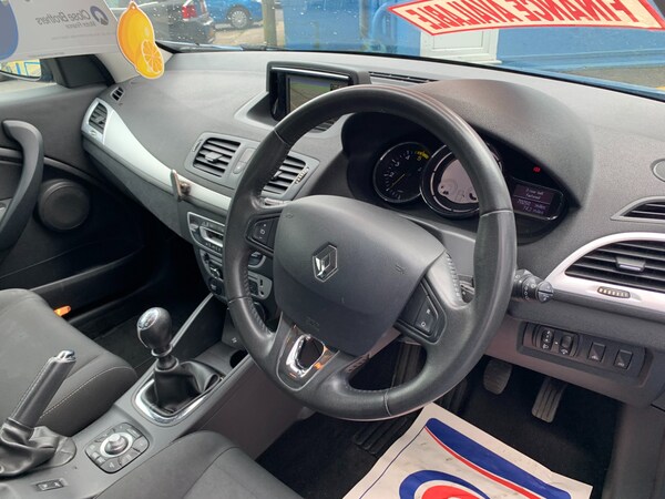 Used Renault Megane 2014 for sale - 70996215: Photo 6