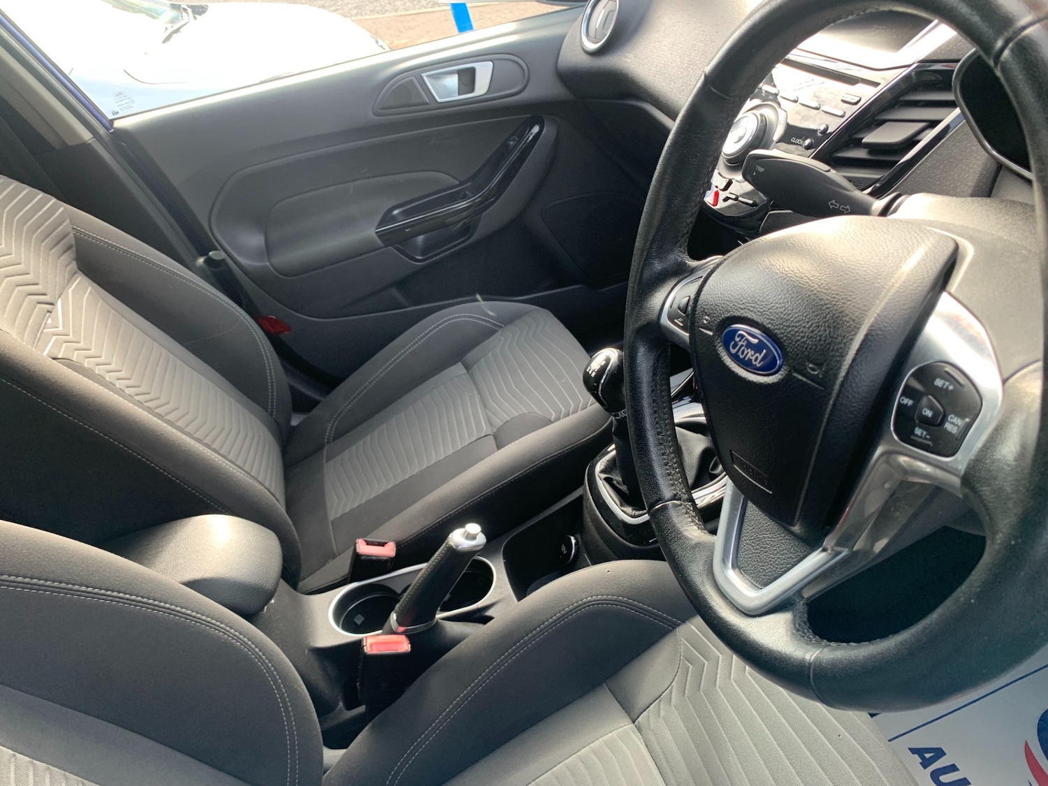 Used Ford Fiesta 2014 for sale - 76299628: Photo 7