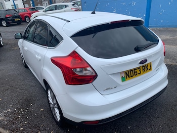 Used Ford Focus 2013 for sale - 75329940: Photo