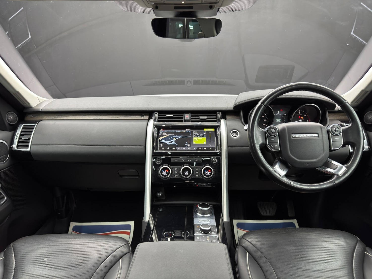 Used Land Rover Discovery 2017 for sale - 77305632: Photo 10