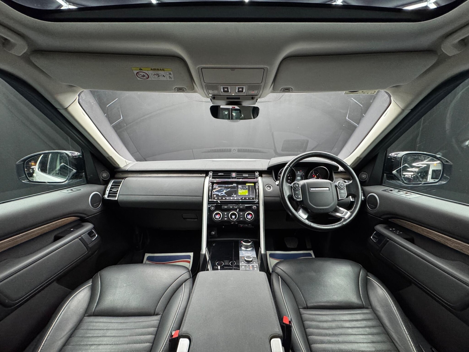 Used Land Rover Discovery 2017 for sale - 77305632: Photo 18