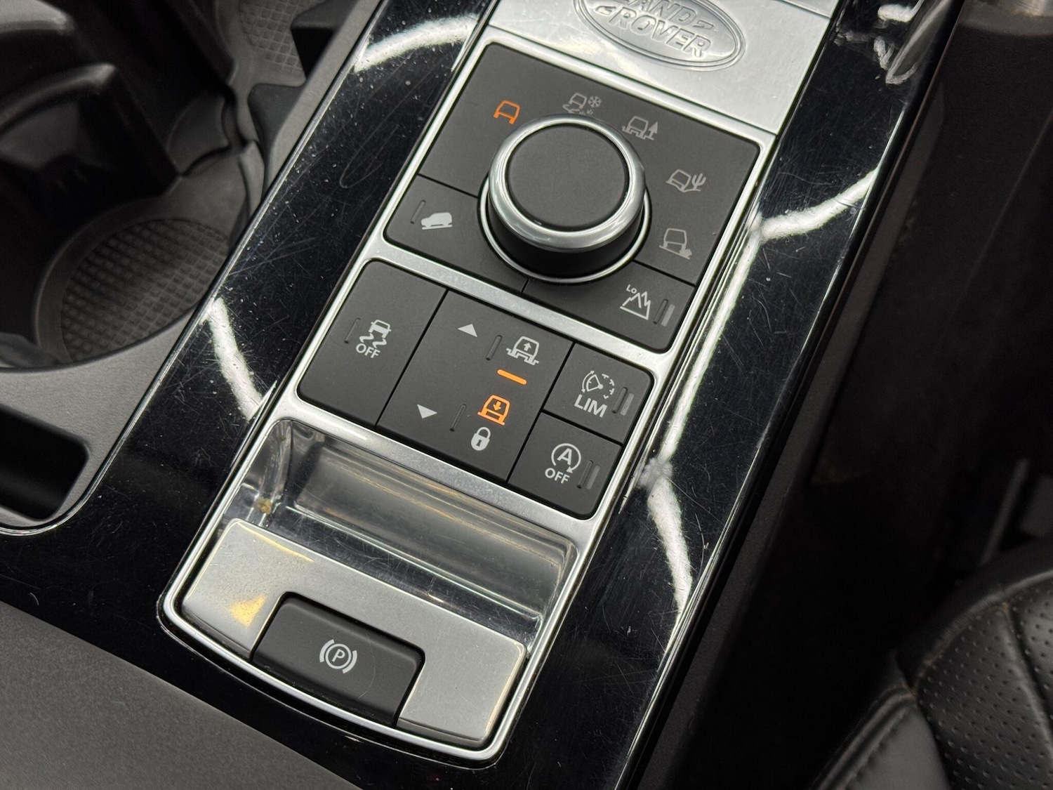 Used Land Rover Discovery 2017 for sale - 77305632: Photo 28