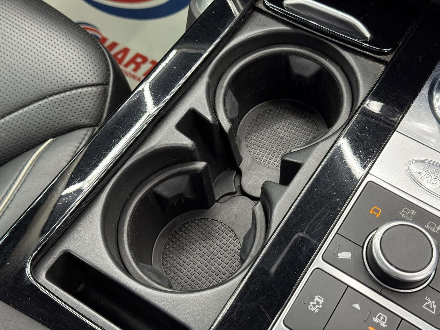 Used Land Rover Discovery 2017 for sale - 77305632: Photo 30