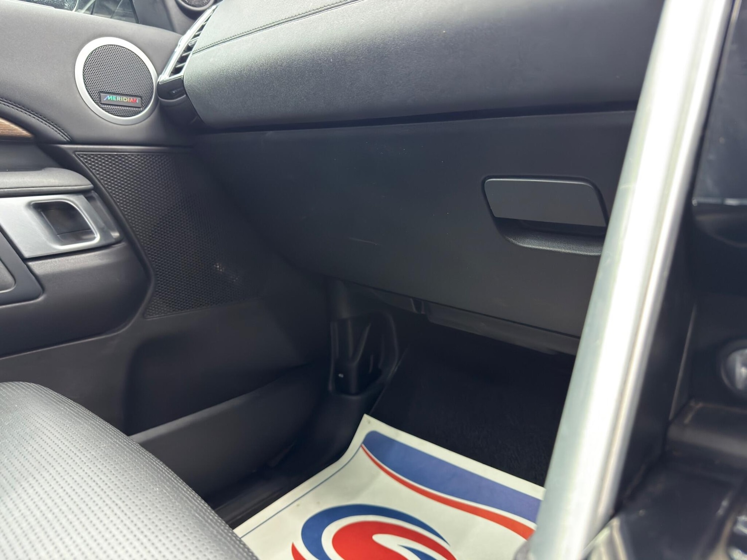 Used Land Rover Discovery 2017 for sale - 77305632: Photo 42