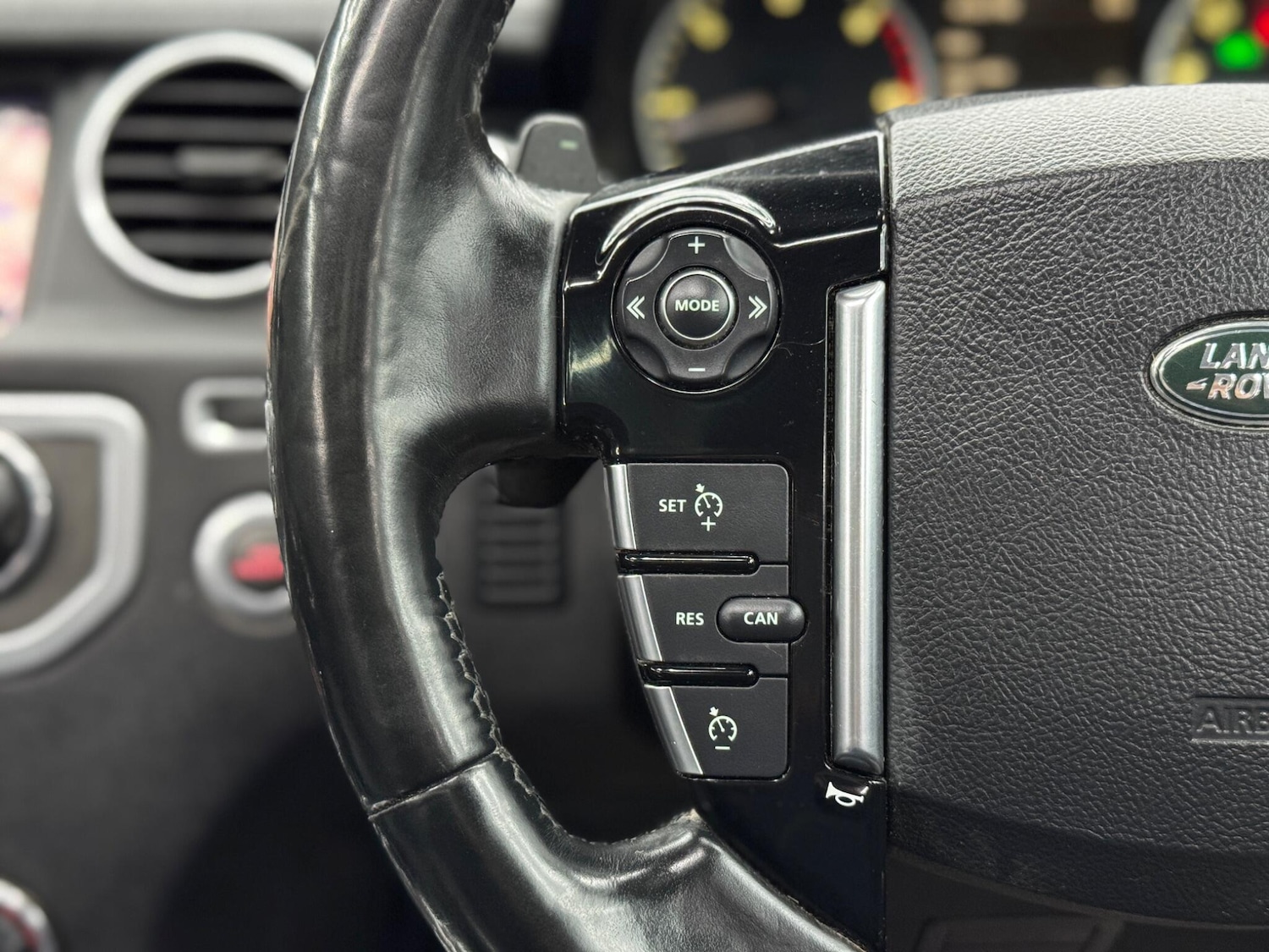 Used Land Rover Discovery 2015 for sale - 78141519: Photo 21