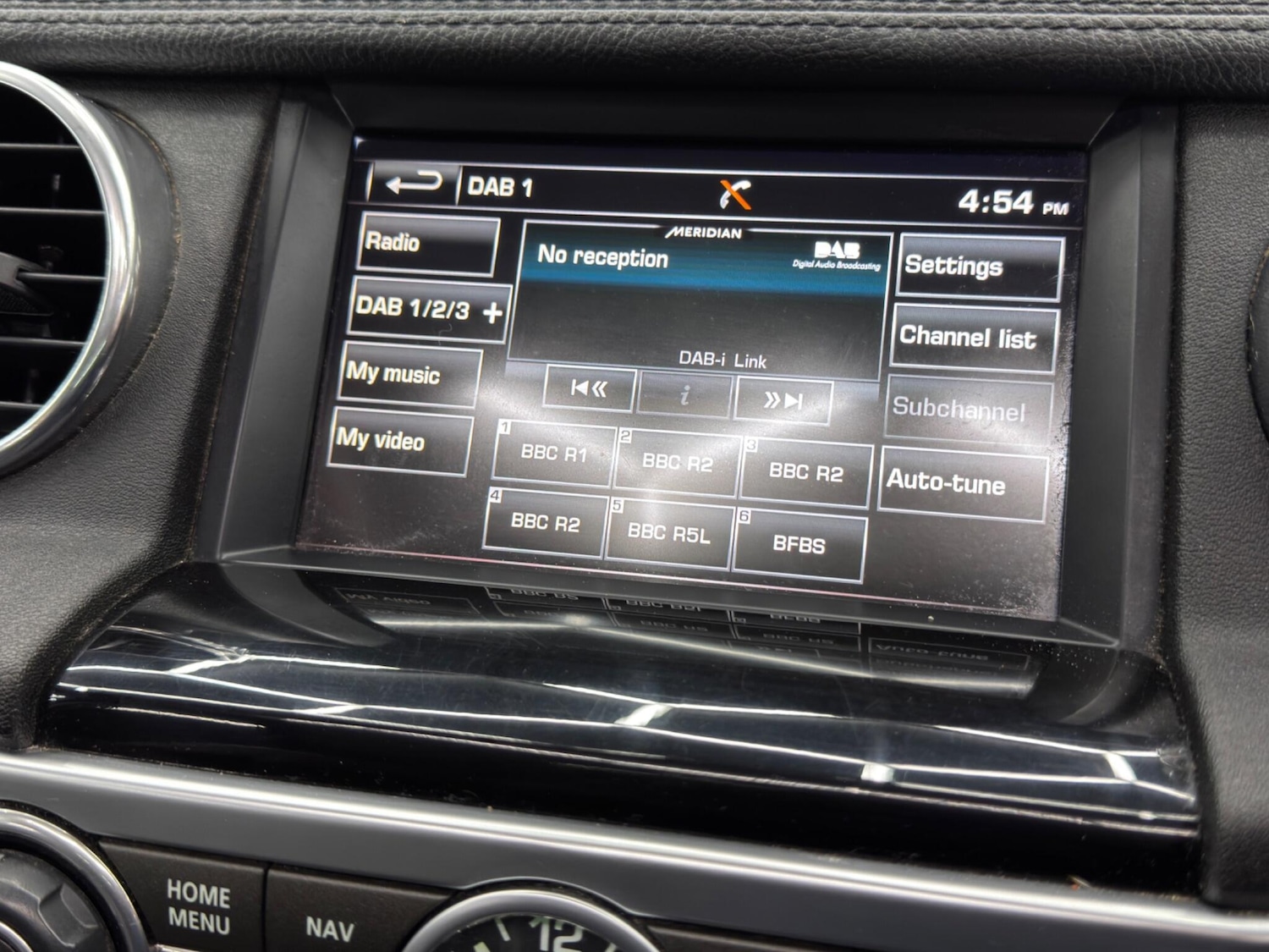 Used Land Rover Discovery 2015 for sale - 78141519: Photo 32