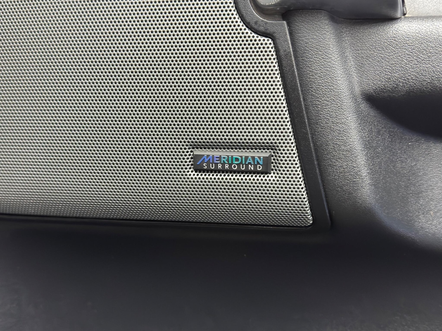 Used Land Rover Discovery 2015 for sale - 78141519: Photo 43