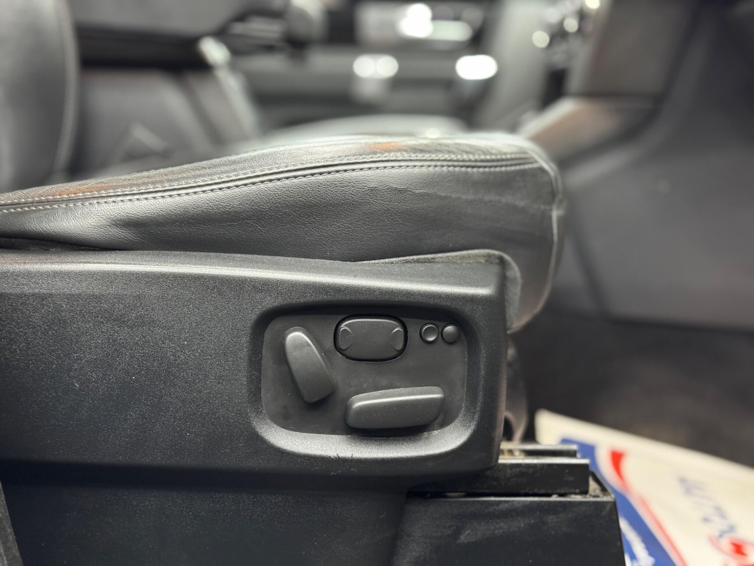 Used Land Rover Discovery 2015 for sale - 78141519: Photo 44