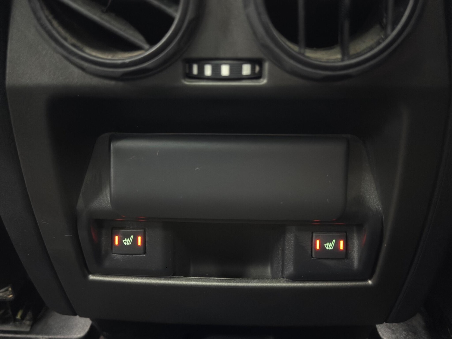 Used Land Rover Discovery 2015 for sale - 78141519: Photo 46