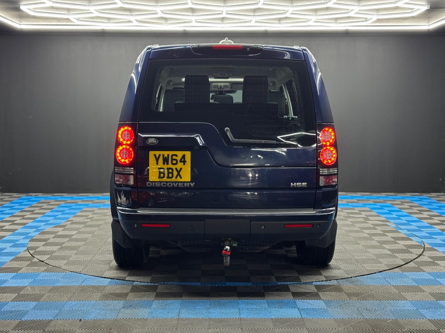 Used Land Rover Discovery 2015 for sale - 78141519: Photo 6