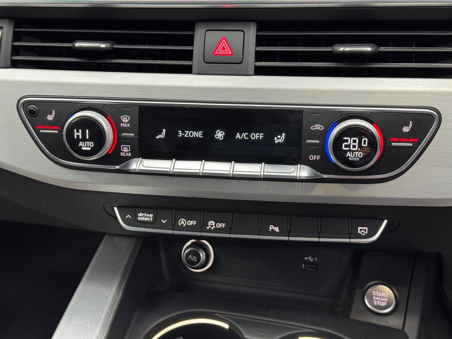 Used Audi A4 Avant for sale - 77484597: Photo 29